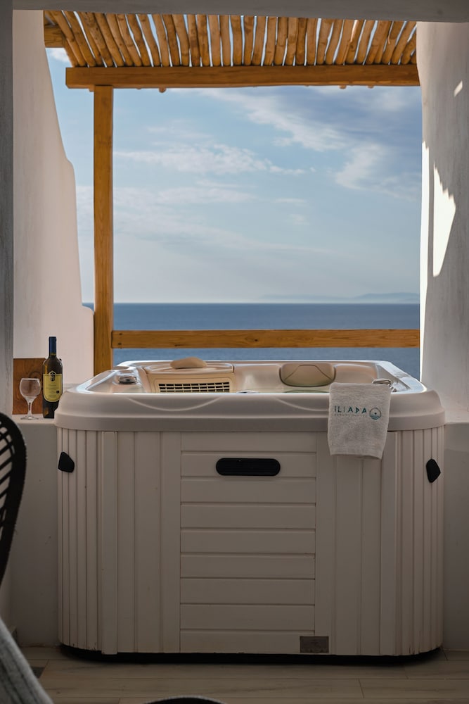 Iliada Suites - Adults Only 36/50