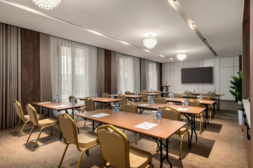 Ramada Encore by Wyndham Bukhara 65/66