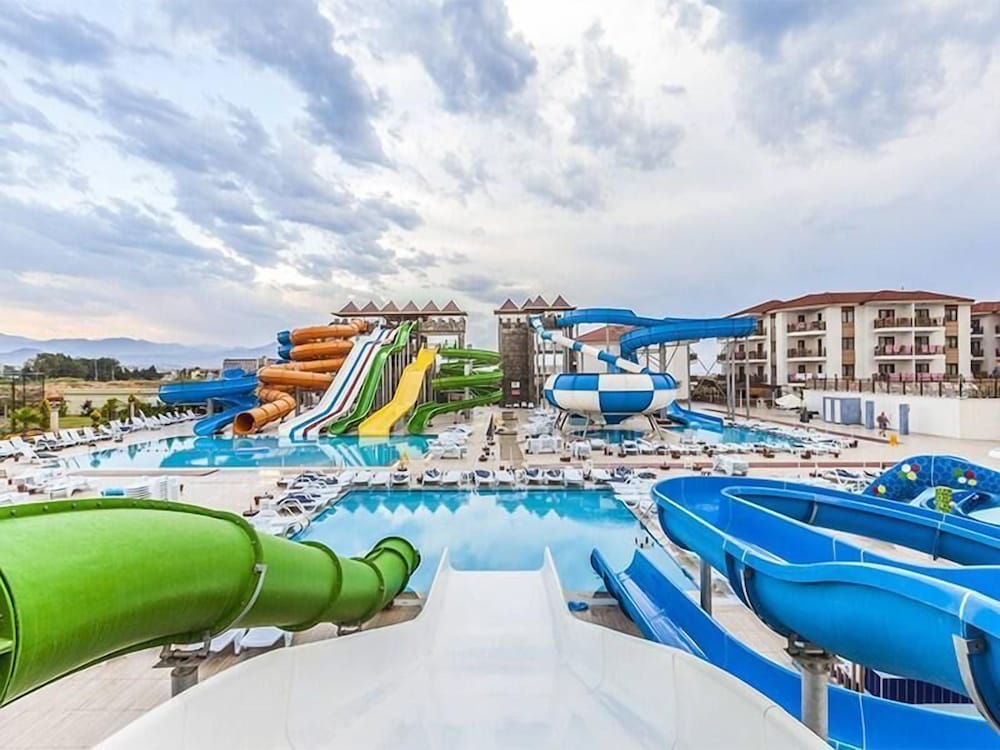 Eftalia Aqua Resort Hotel 22/26
