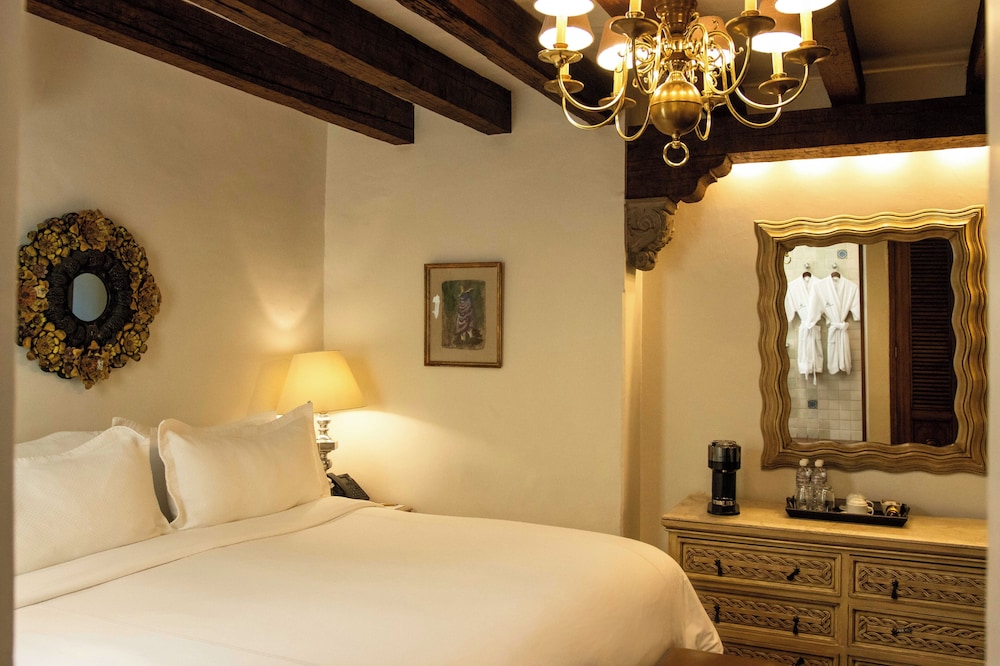 Garden, Suite, King Bed