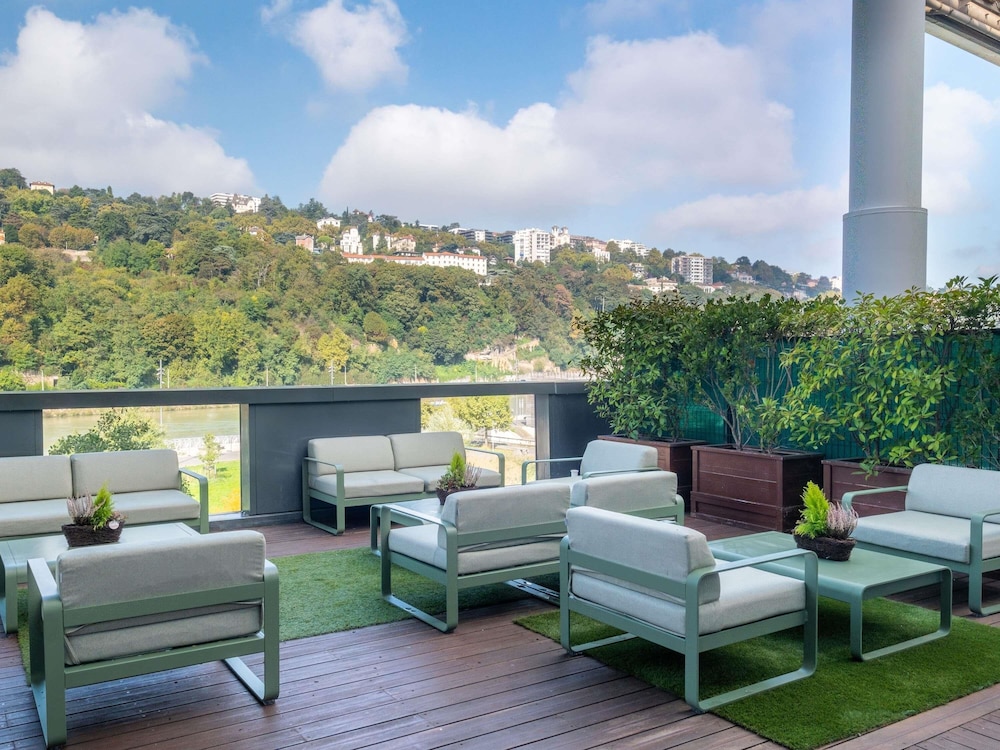 Novotel Lyon Confluence 52/80