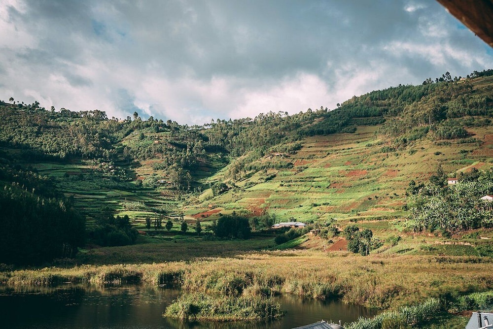 Lake Bunyonyi Rock Resort 39/50