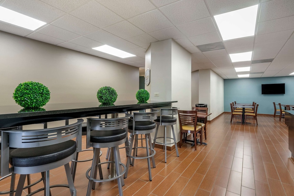 Sleep Inn Clearwater 30/41
