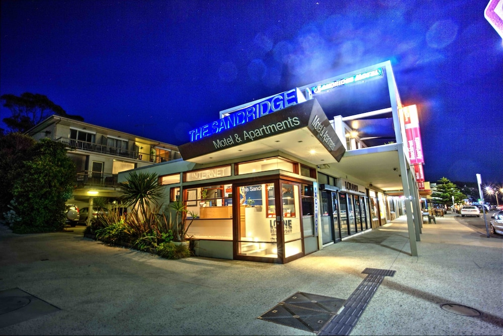 Hotel Sandridge Motel And Lornebeach Apartments 1/58