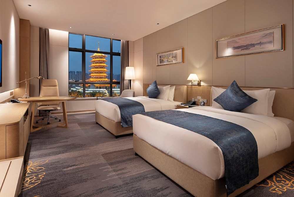 Howard Johnson by Wyndham Jimei Lake Plaza Xiamen 9/51