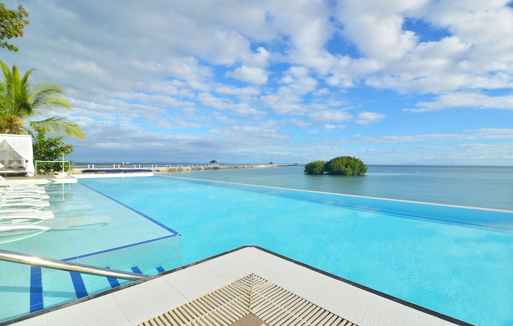 Pacific Cebu Resort International 45/50