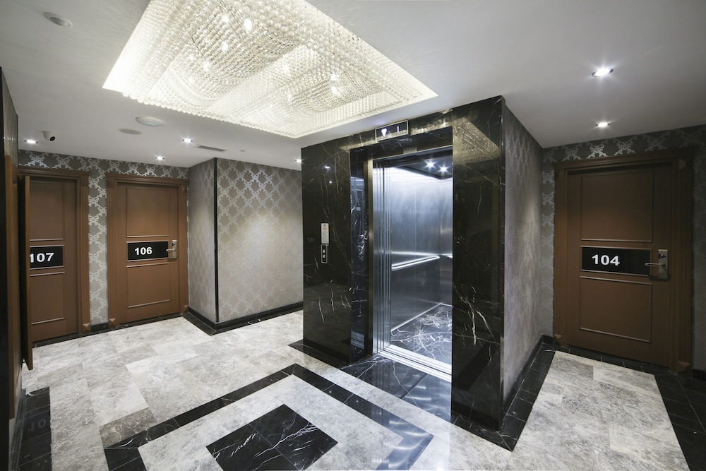 Pell Palace Hotel and Spa 8/50