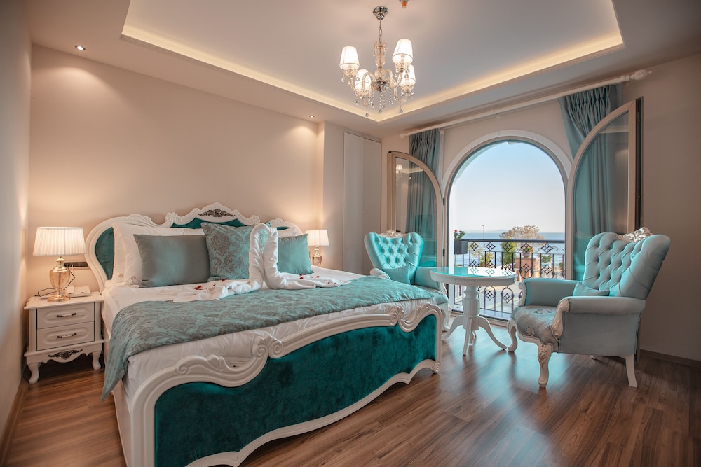 Seven Hills Palace & Spa 27/72