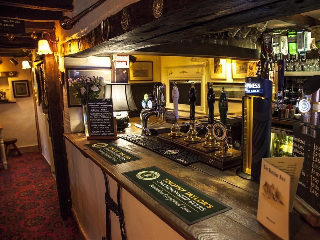 The Hatchet Inn 2/30