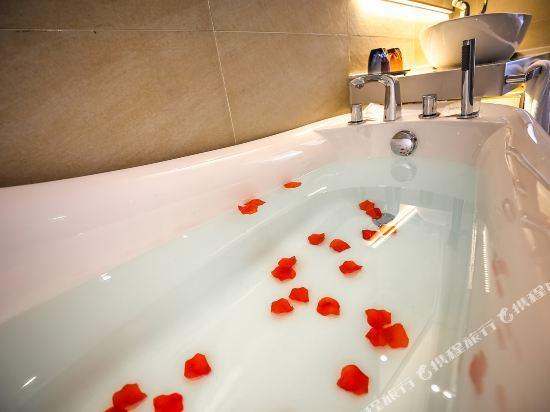 Lavande Hotel (Tianjin West Railway Station Xiangtan Road) 18/26