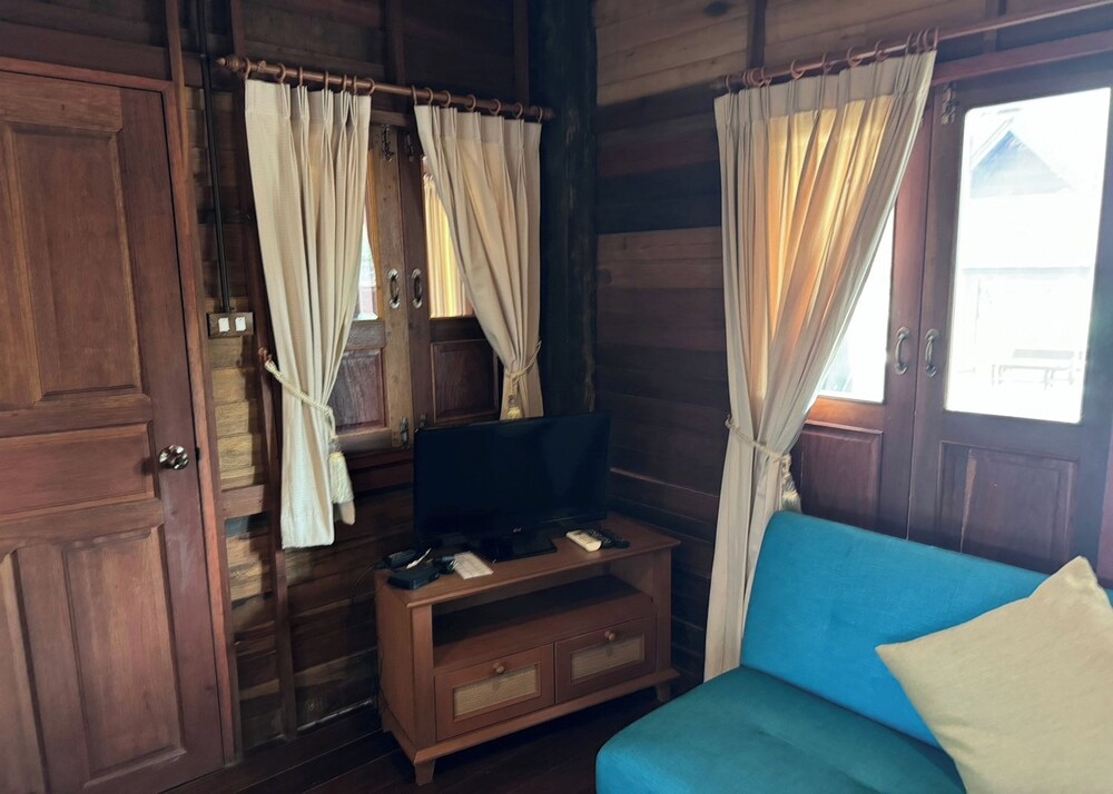 Karina Resort Chiang Mai by ZUZU 131/132