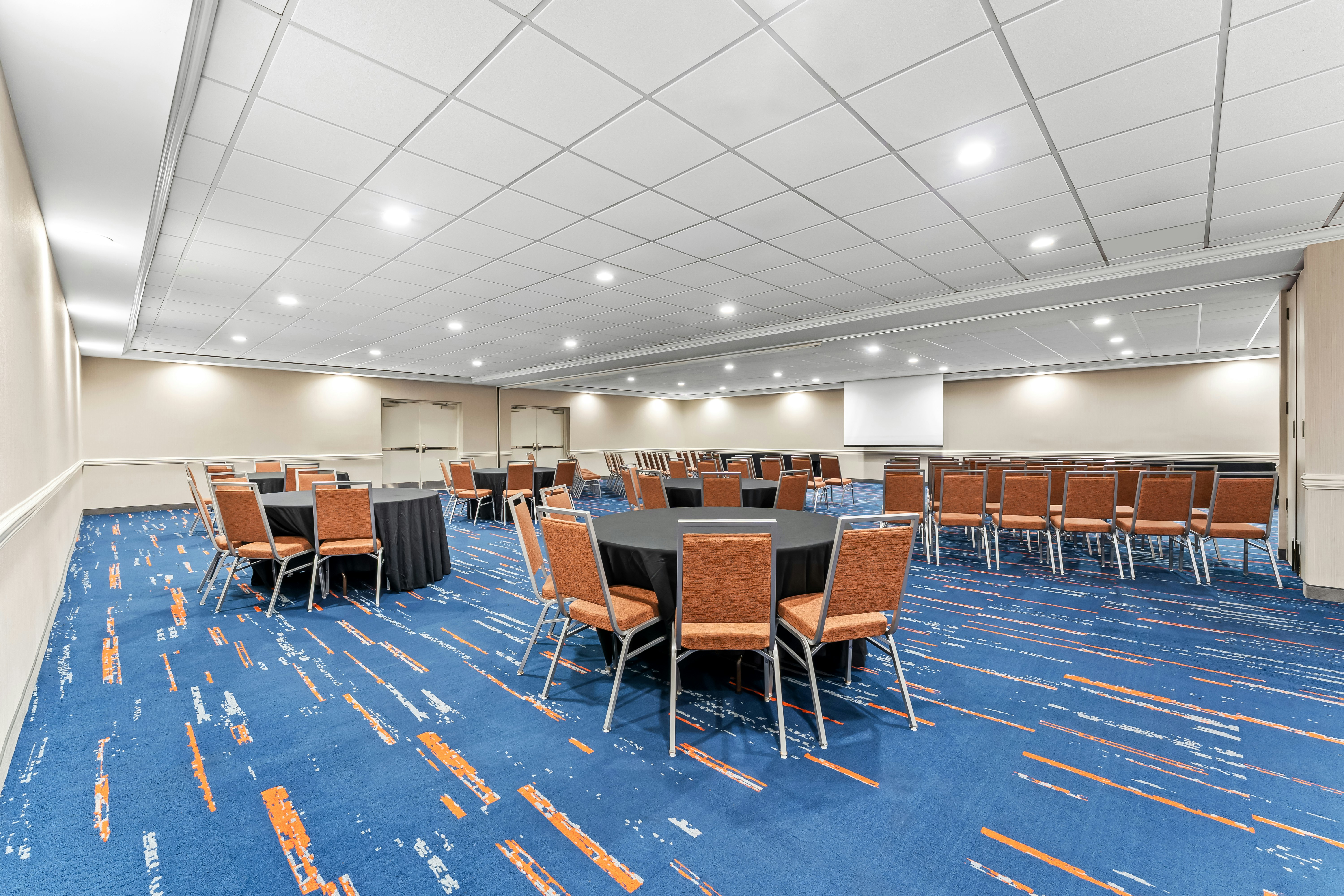 Hampton Inn Woodbridge 50/58