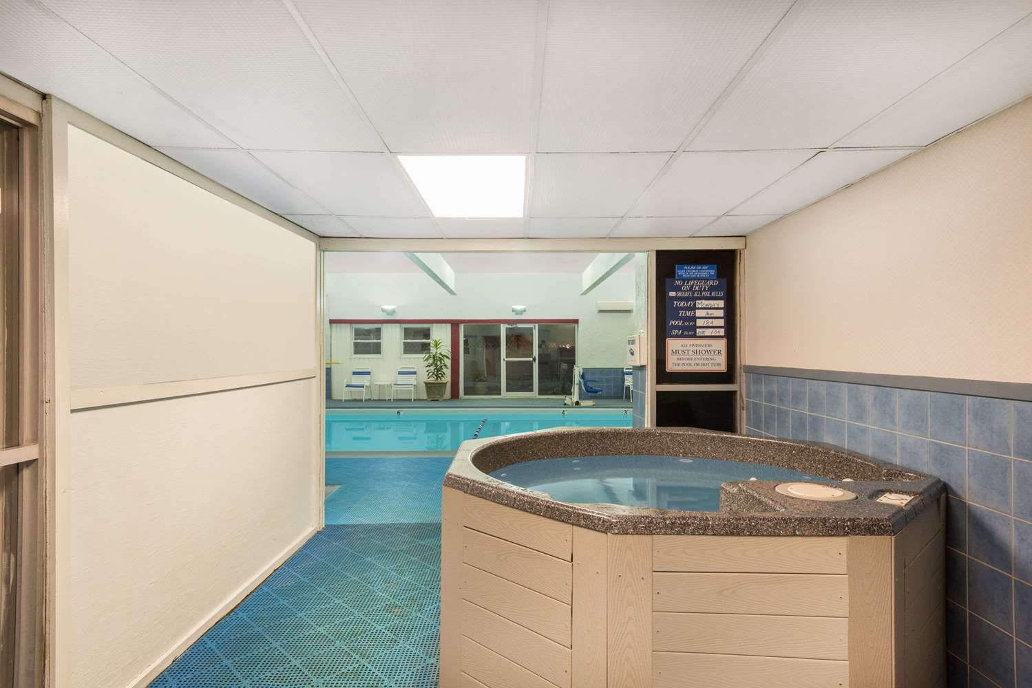 Ramada Plaza by Wyndham Portland 13/35