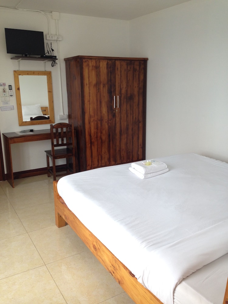 Eden Garden Resort 16/68