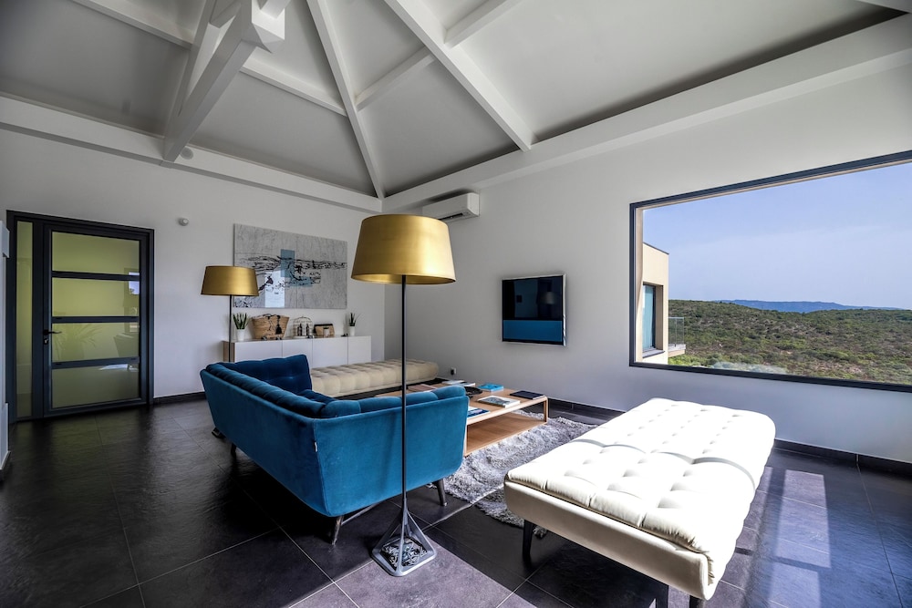 Hotel Version Maquis Santa Manza 16/50