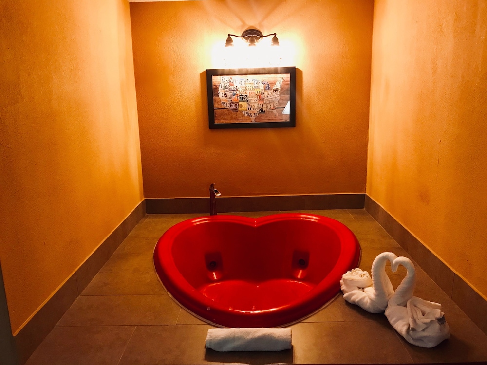 Econo Lodge Jacksonville near Little Rock Air Force Base 20/38