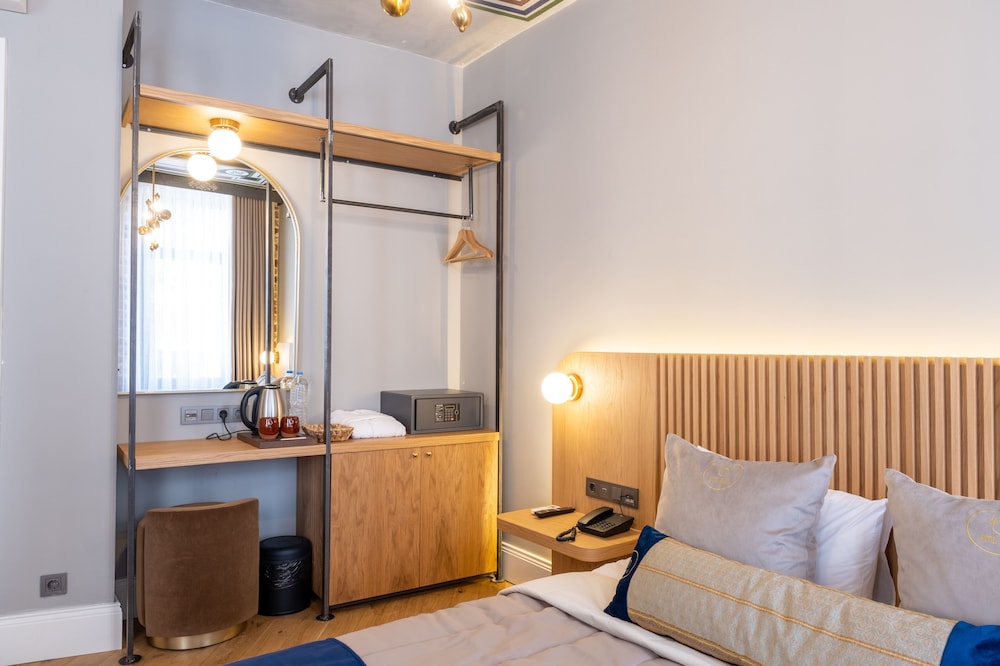 Hotel Balo 24/50