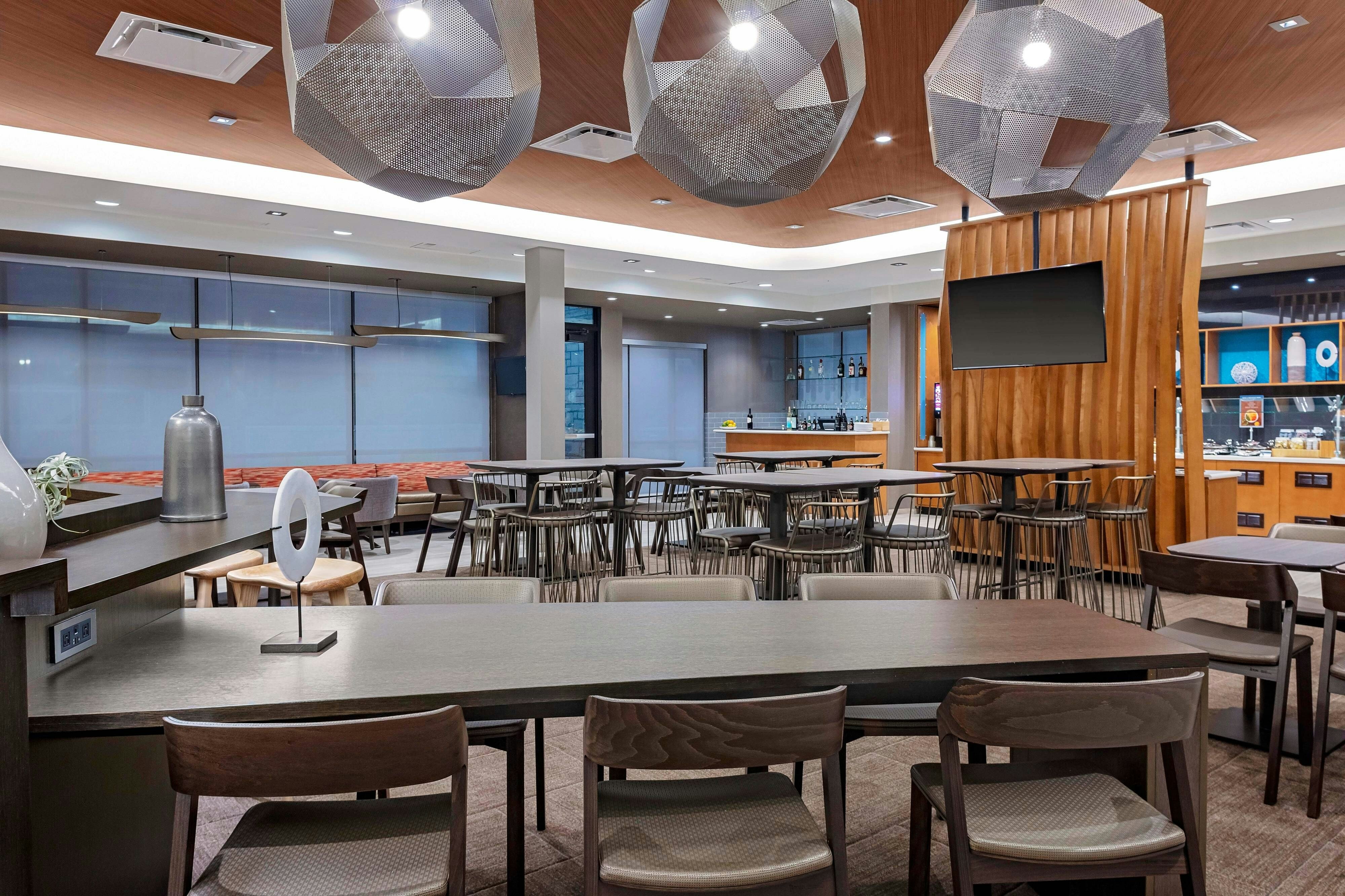 SpringHill Suites by Marriott Kansas City Plaza 30/39