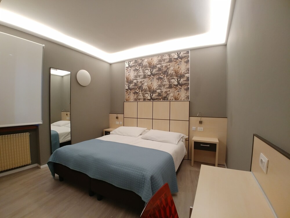 Albergo Aurora 17/35