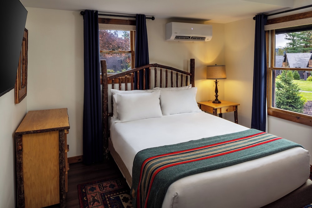 The Lodge at Schroon Lake 15/49