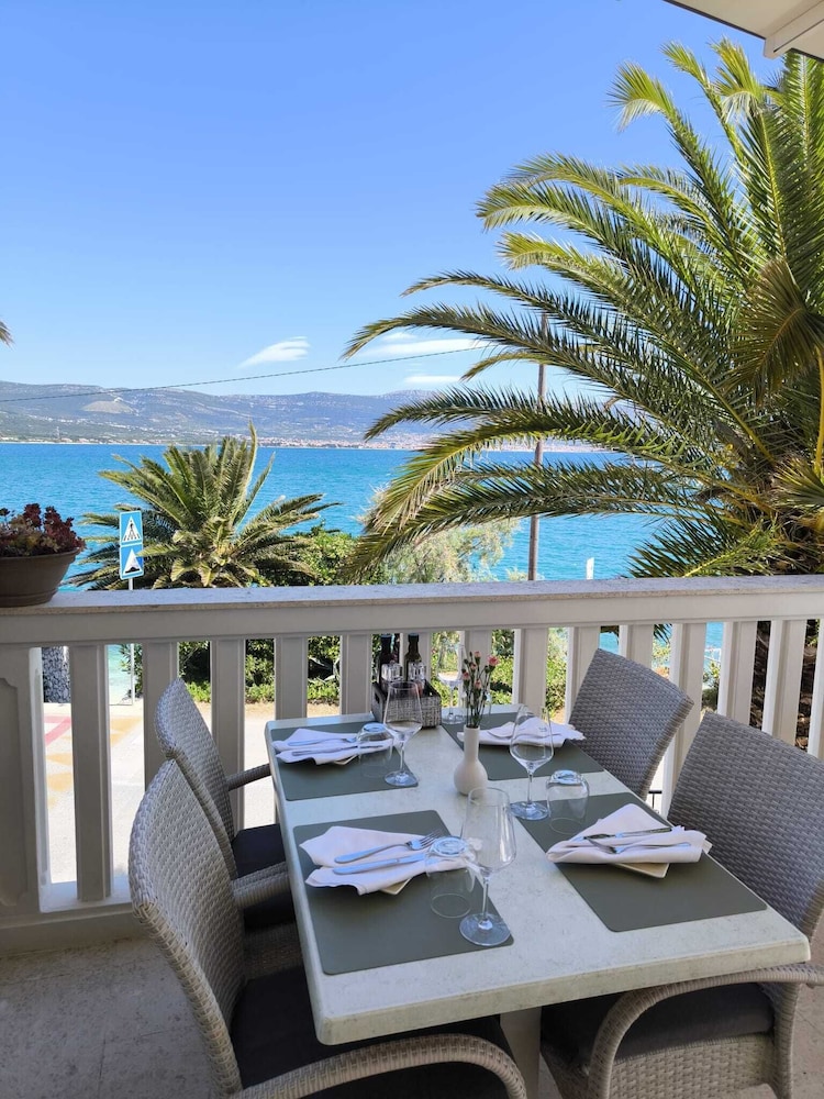 Hotel Vila Tina 36/50