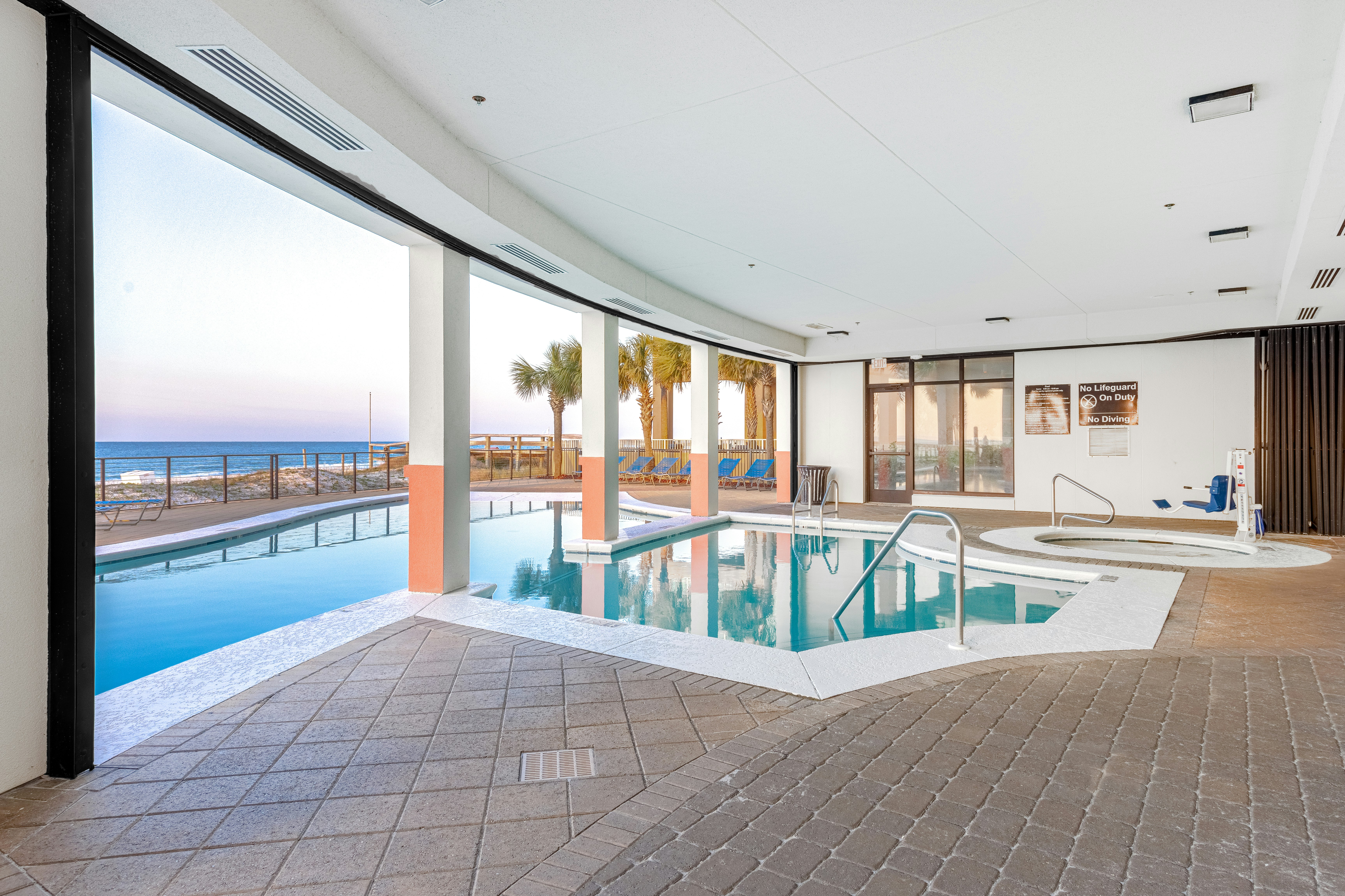 Hampton Inn Suites Orange Beach Gulf Front 40/76