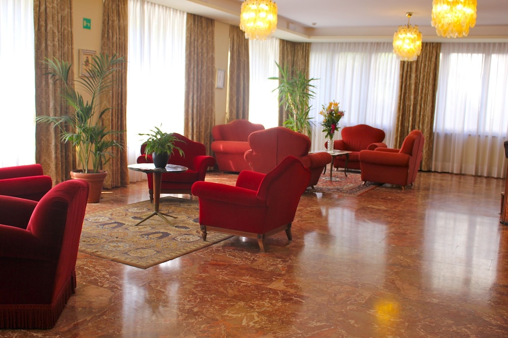 Rigel Hotel 50/73