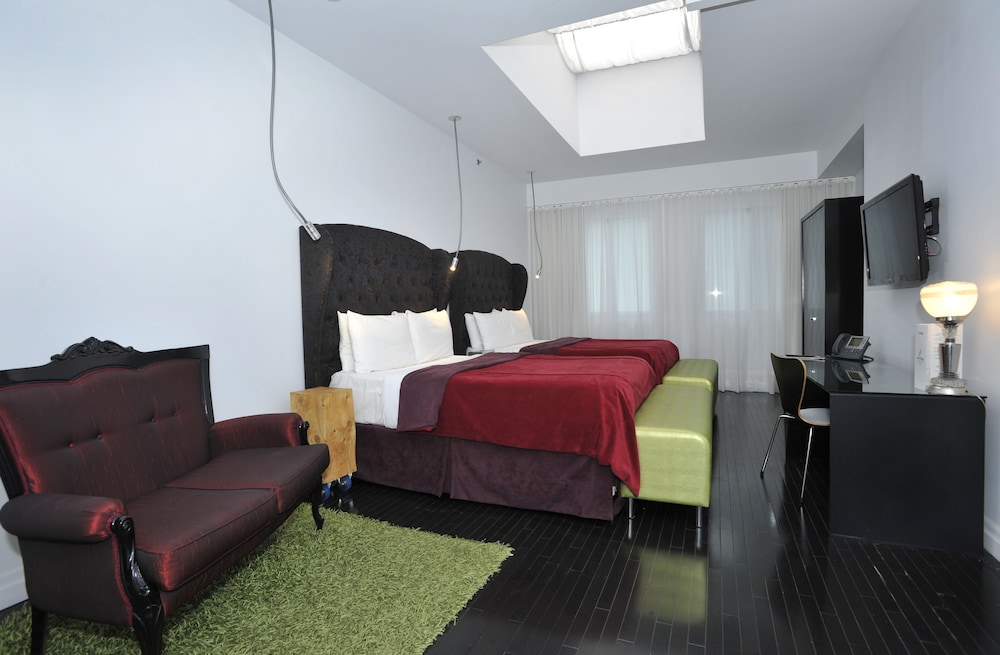 Hotel Chez Swann 56/72