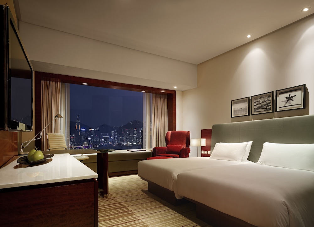 ROOM, TWIN BEDS