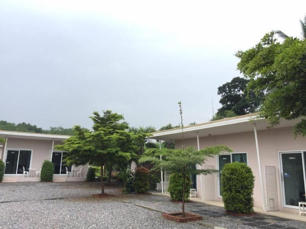 Baan Chan Suan 8/37