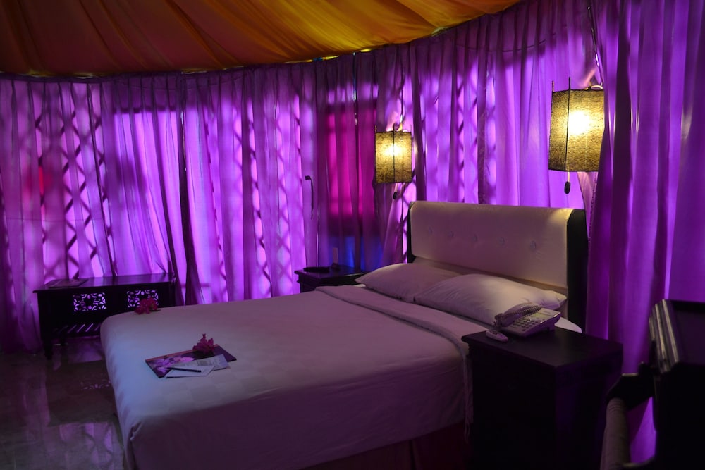 The Highland Park Resort Bogor - Campground 20/34