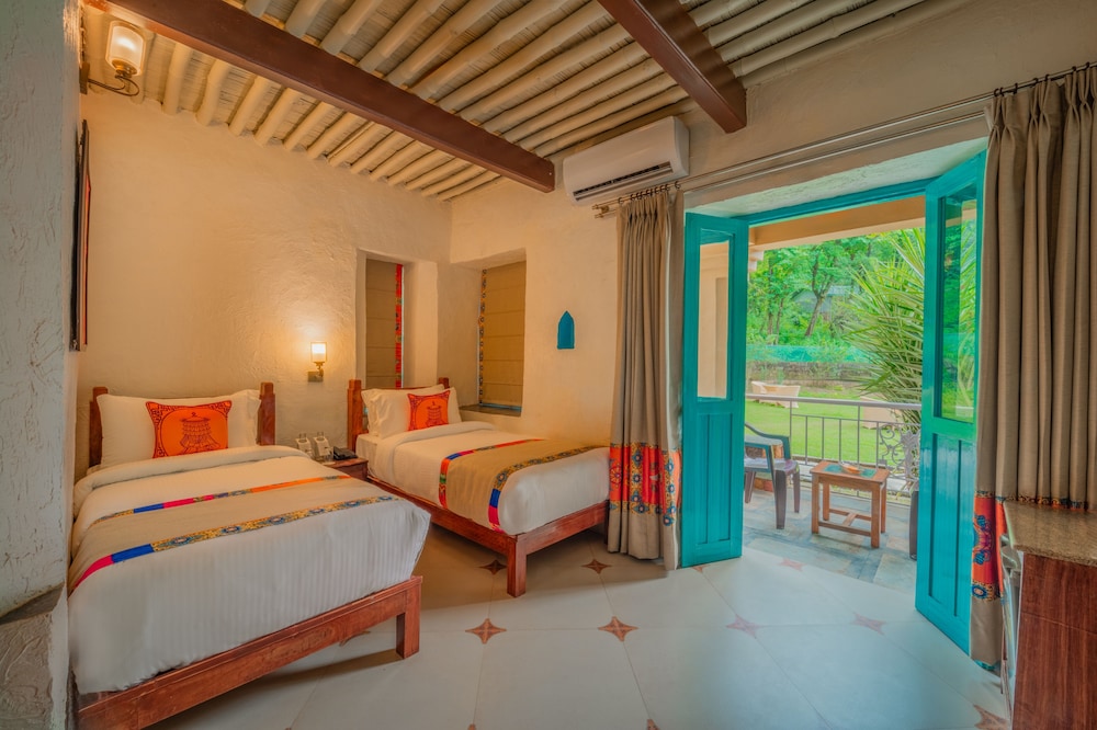 Tree Of Life Birdsong Chalets, Dharamshala 14/50