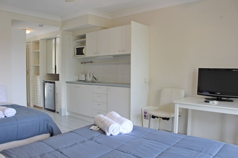 Broadwater Keys 37/72