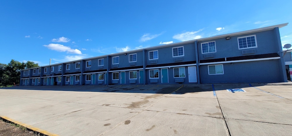 Dragonfly Inn & Suites - Hastings 57/60