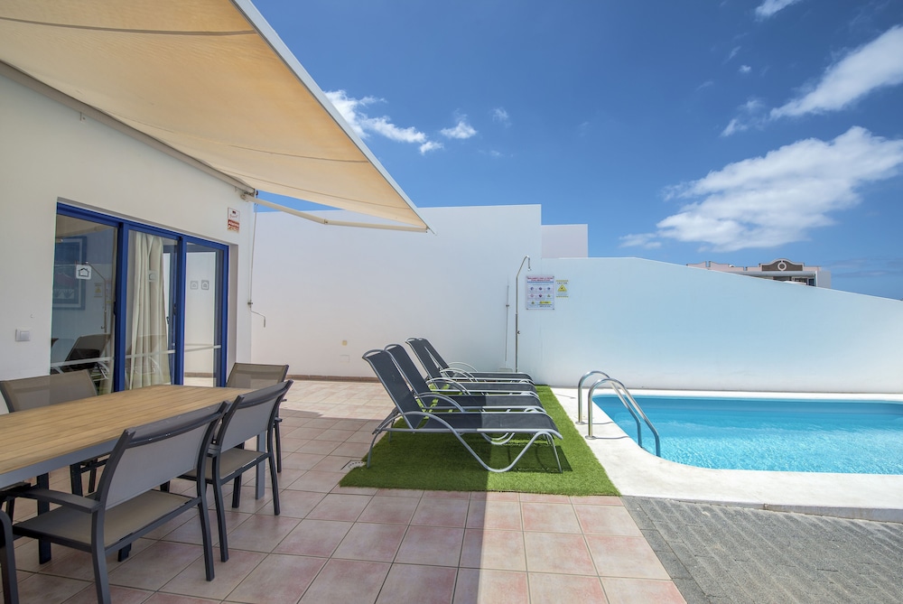 Villas Puerto Rubicon 53/71