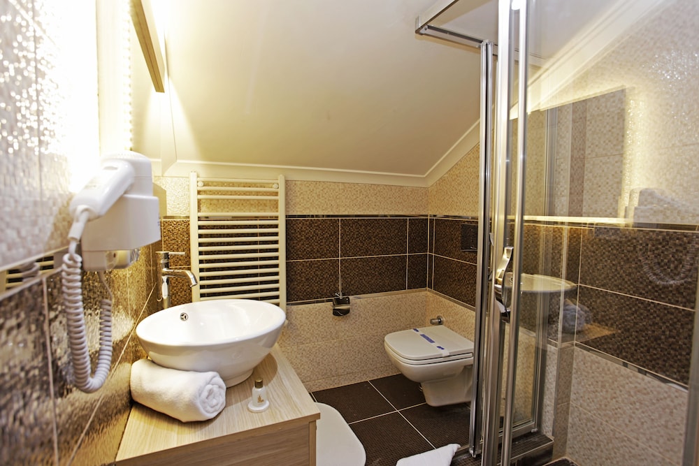 Kavalali Suites 43/50