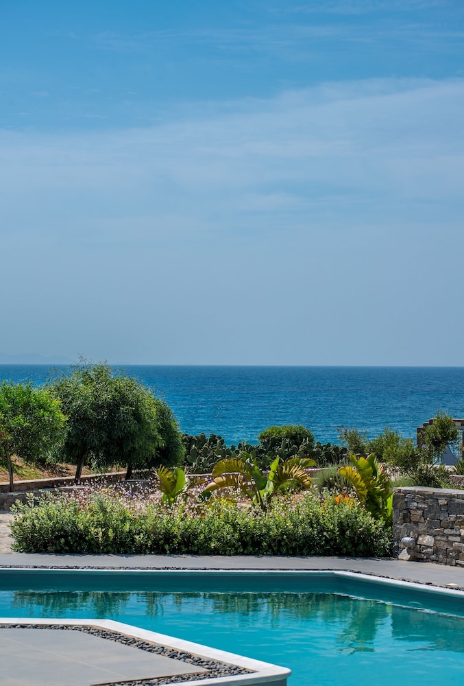 Aelia Paros Villas 30/50