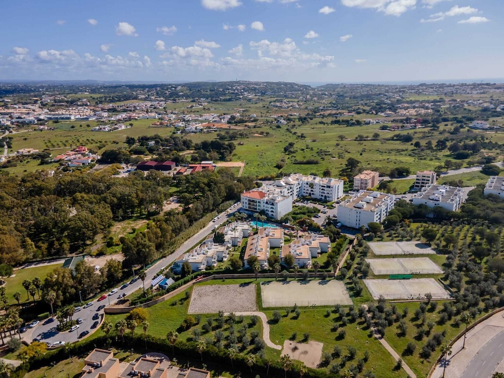 Bayside Salgados 52/58