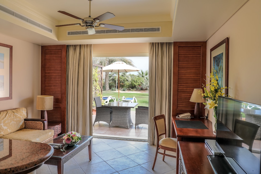 Danat Jebel Dhanna Resort 26/50