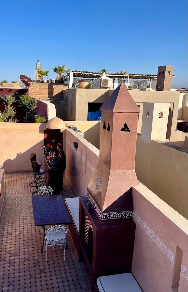 Riad Ta'achchaqa 46/50