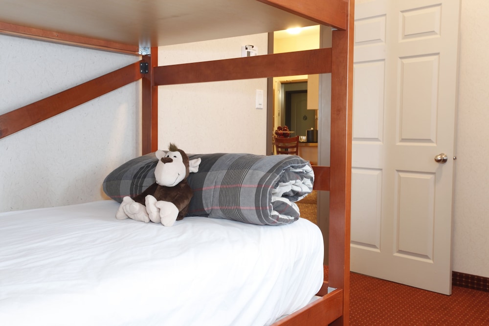 Pomeroy Inn Suites Hotel Dawson Creek 29/63
