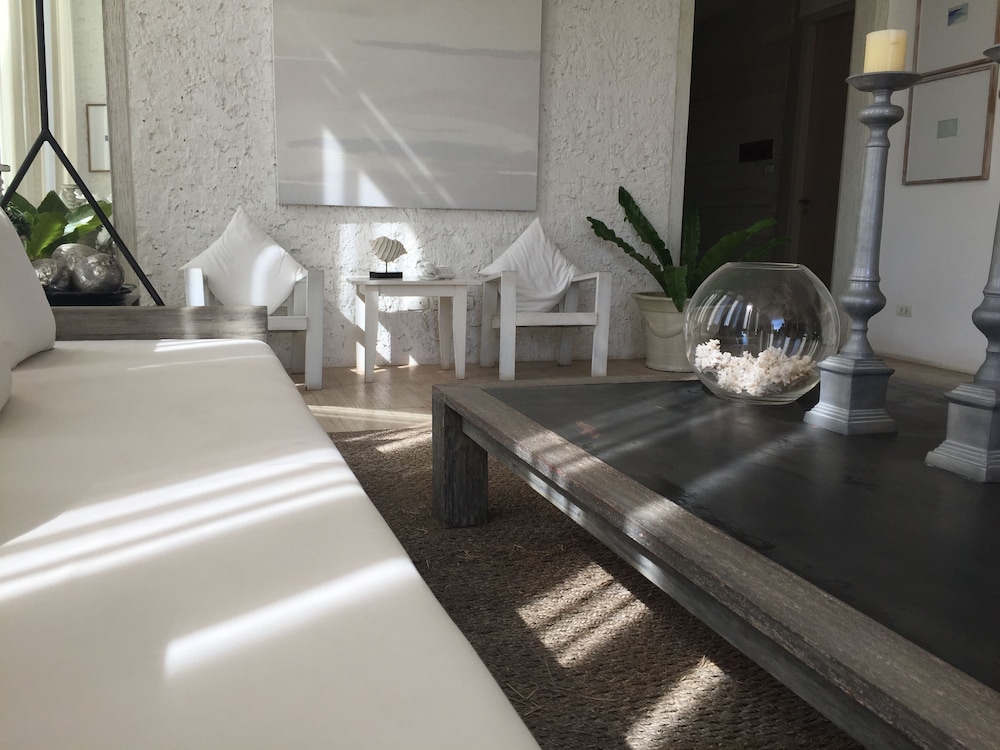 Away Baan Nub Kluen Beachfront At Huahin 28/29