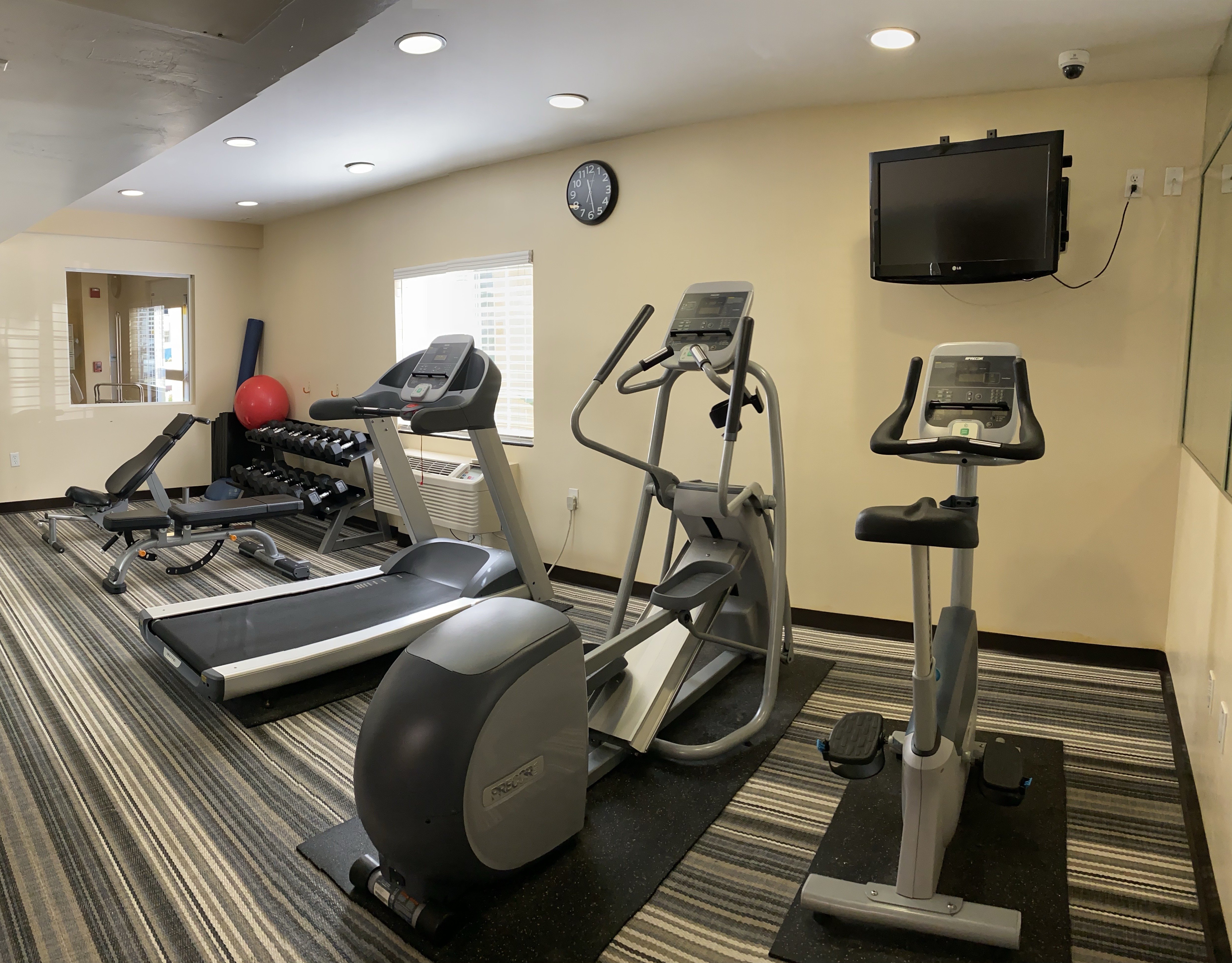 Candlewood Suites LAX Hawthorne 13/36