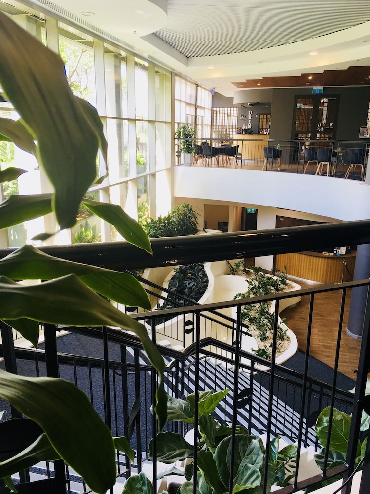 Mercure Sydney Parramatta 34/50