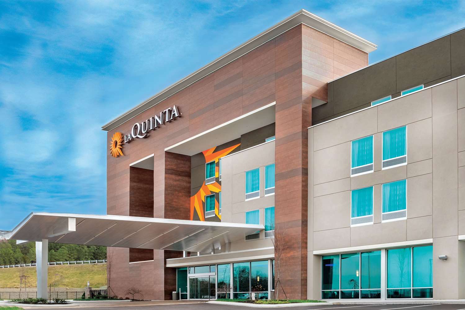 La Quinta Inn Suites By Wyndham Cleveland Tn 4/45
