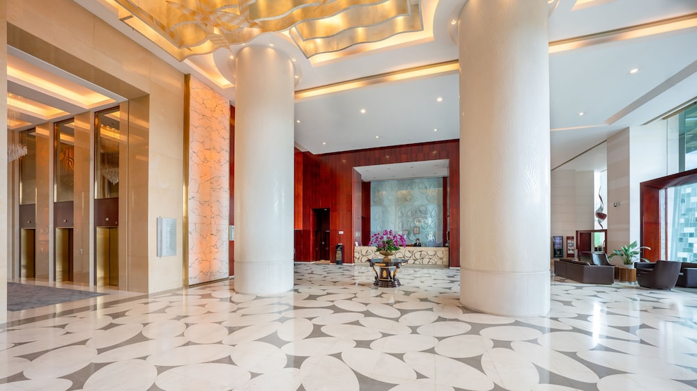 The Eton Hotel Shanghai 9/69