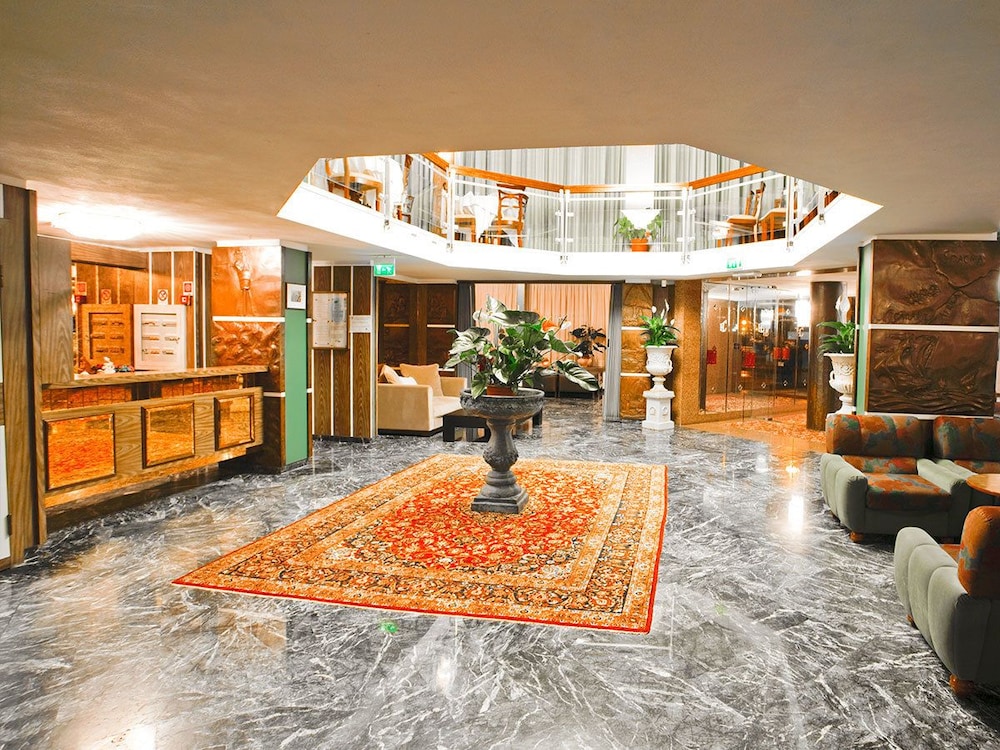 Hotel Caravelle 7/46