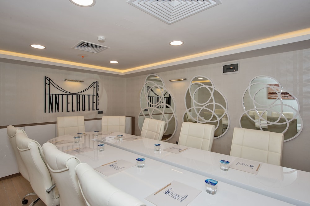 Inntel Hotel Istanbul 22/35
