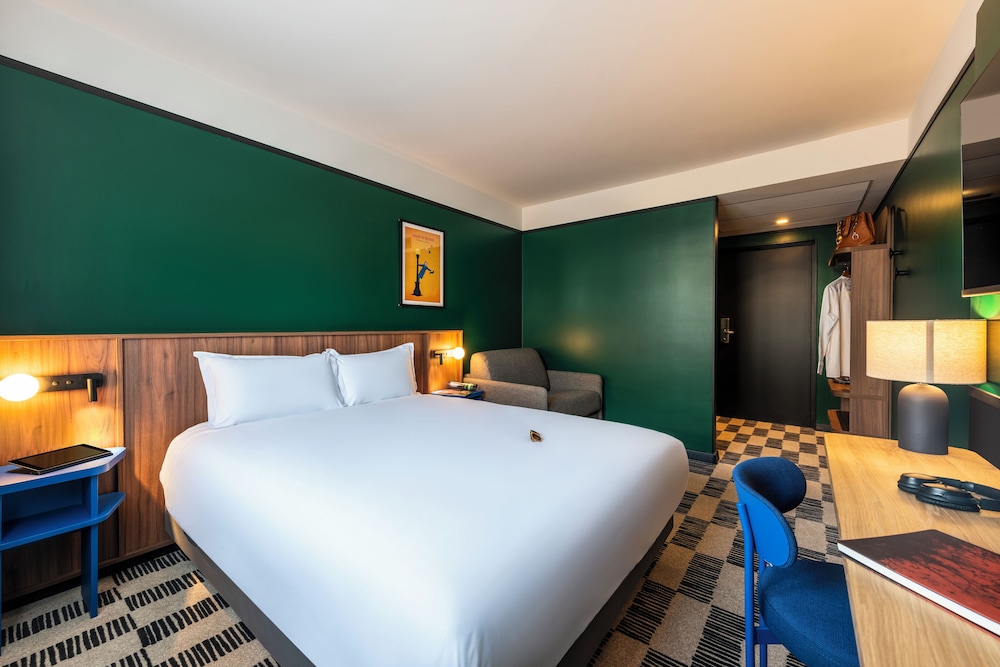 Hotel Le Lumiere 6/16