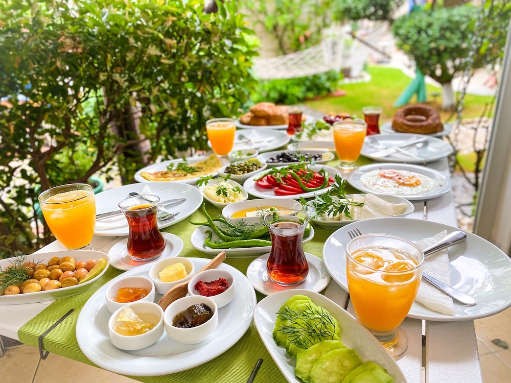 KAYEZTA HOTEL 35/49